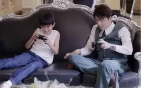 家有萌宝 傅少的在逃小娇妻海报